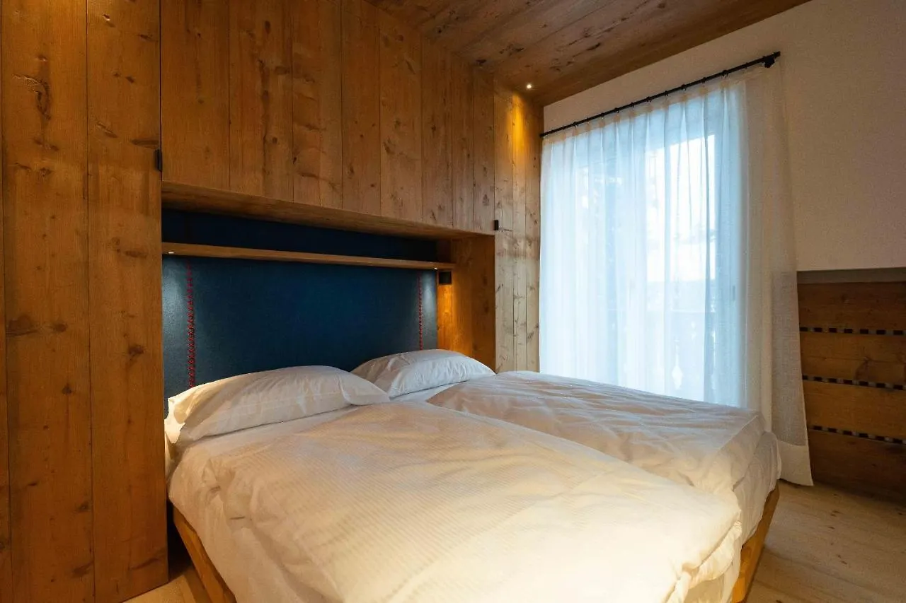Casa Del Lupo Apartment Cortina d'Ampezzo Italy